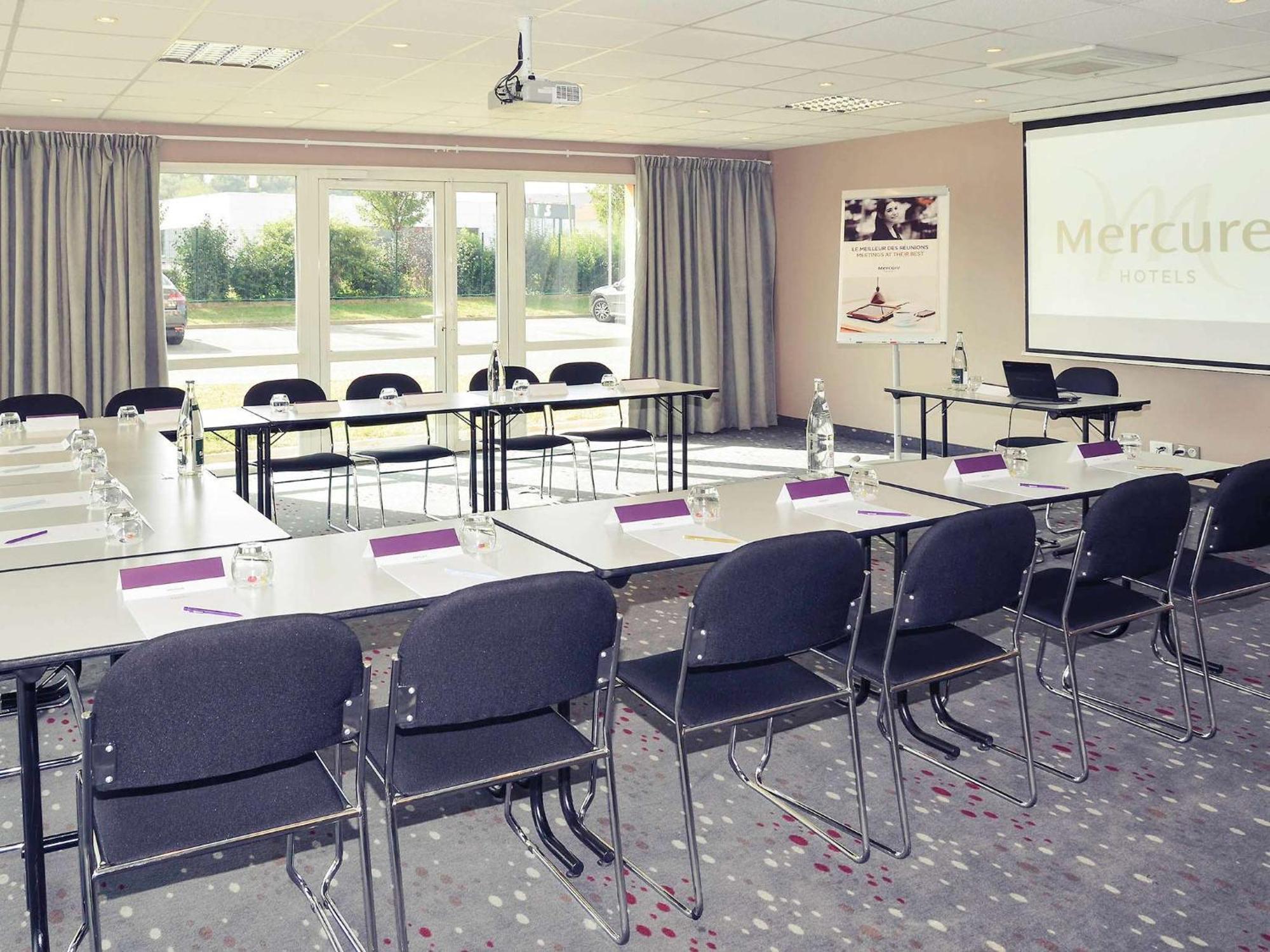 Mercure Lyon Est Chaponnay Εξωτερικό φωτογραφία