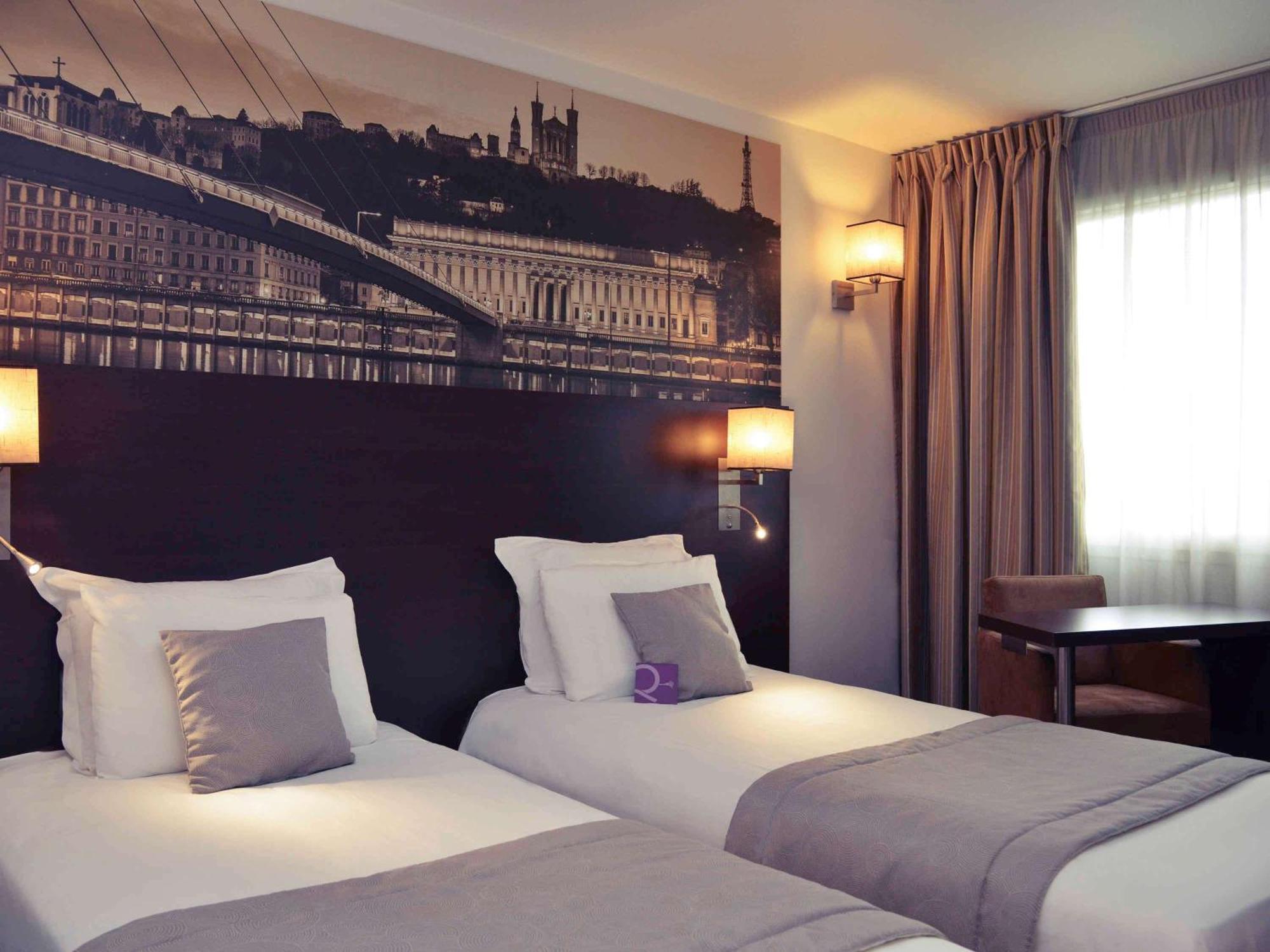 Mercure Lyon Est Chaponnay Εξωτερικό φωτογραφία